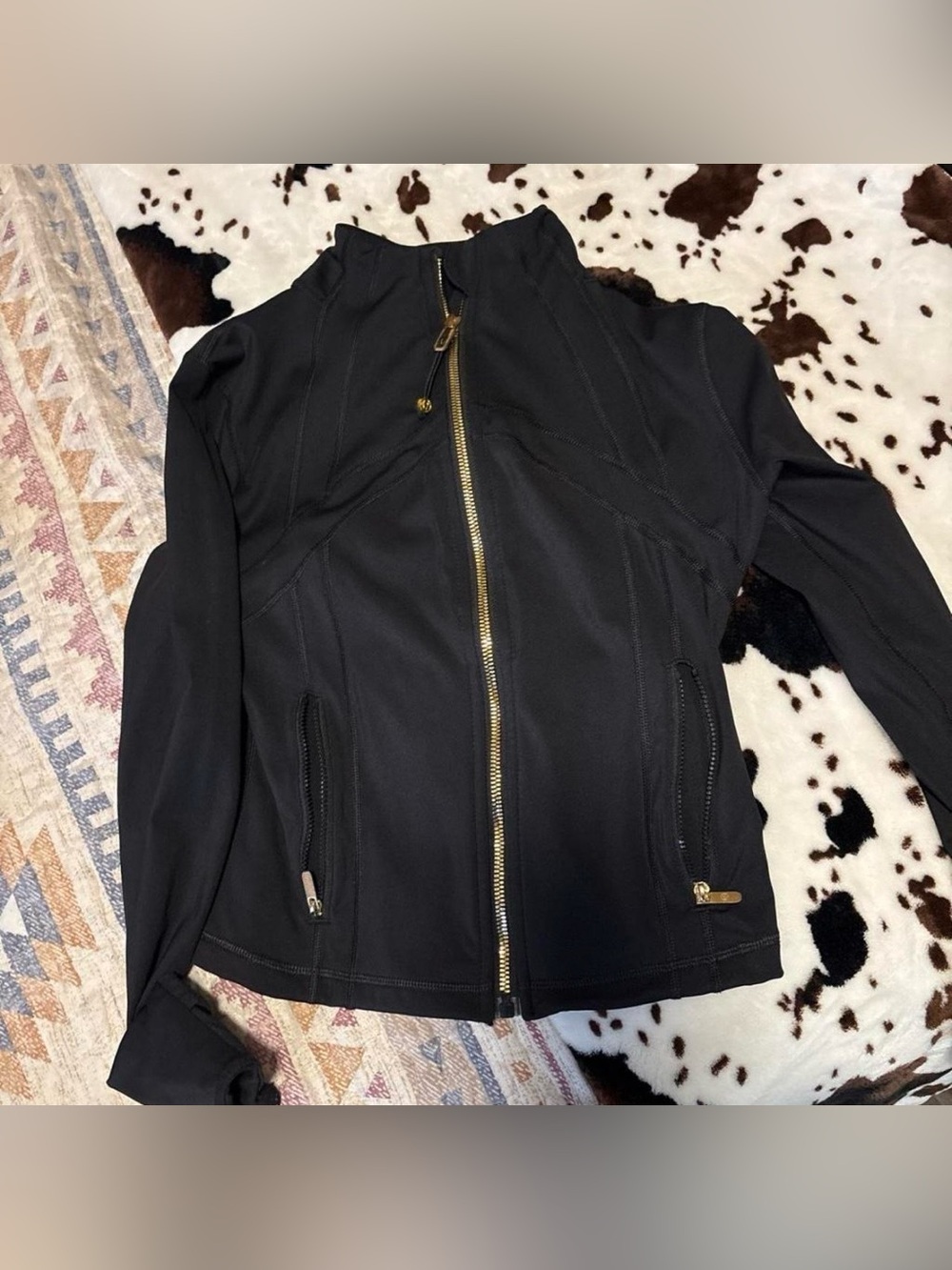 Lululemon Define Black & Gold Women’s Athletic Jacket Size XS